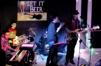 Live @ Let It Beer